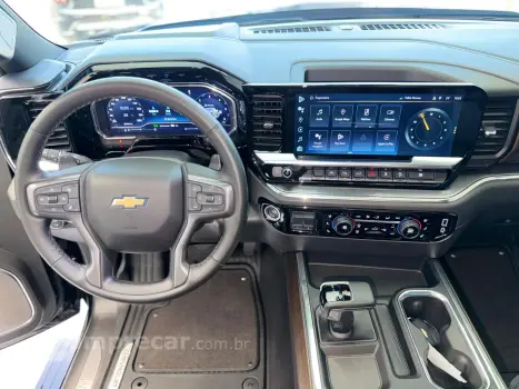 SILVERADO 5.3 V8 1500 High Country 4X4