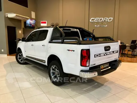 S10 2.8 16V LTZ CABINE DUPLA 4X4 TURBO DIESEL AUTOMÁTICO