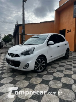 NISSAN MARCH 1.6 SL 16V 4 portas