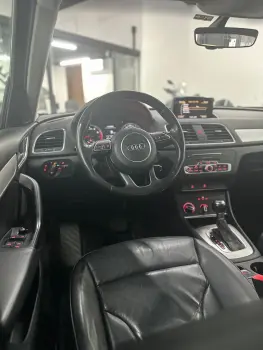 Q3 1.4 TFSI Ambition S Tronic