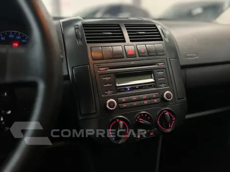 POLO 1.6 MI 8V E-FLEX 4P MANUAL