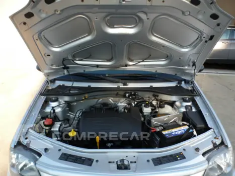 LOGAN 1.0 Authentique 16V