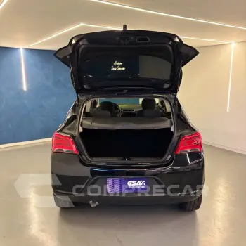 ONIX HATCH LT 1.0 8V FlexPower 5p Mec.