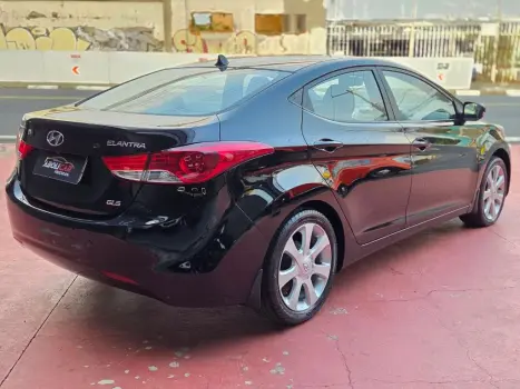 Elantra GLS 1.8 16V Aut.