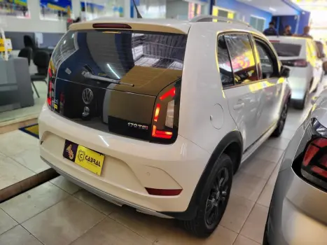 up! cross 1.0 TSI Total Flex 12V 5p