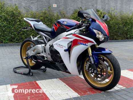 HONDA CBR 1000 RR FIREBLADE