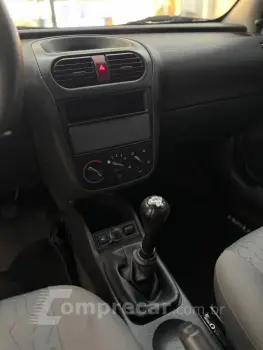 CORSA 1.8 MPFI Maxx 8V