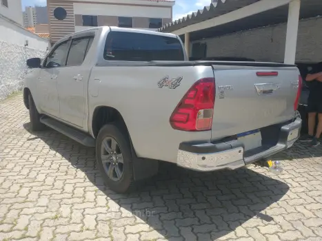 HILUX 2.8 D-4d Turbo CD SR 4X4