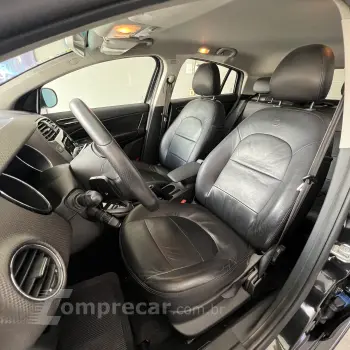 Bravo ESSENCE Dualogic 1.8 Flex 16V 5p