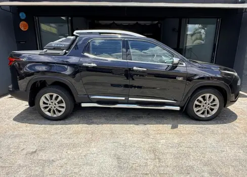 TORO 2.0 16V Turbo Ranch 4WD AT9