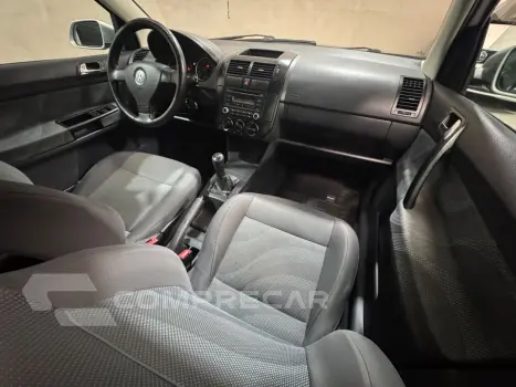 Polo Hatch 1.6 4P FLEX
