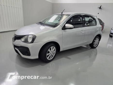 Toyota ETIOS X Plus 1.5 Flex 16V 5p Mec. 4 portas