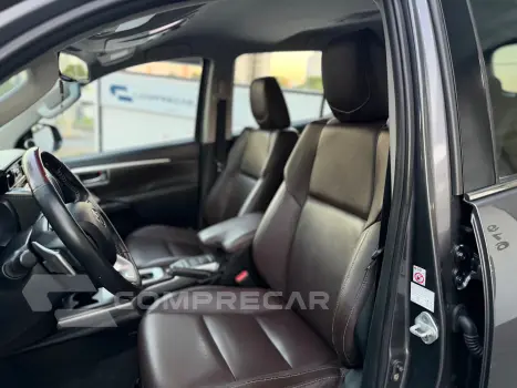 Hilux Sw4 2.8 Srx 4X4 7 Lugares 16V Turbo Intercooler Diesel