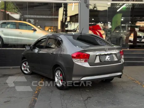 CITY Sedan LX 1.5 Flex 16V 4p Mec.