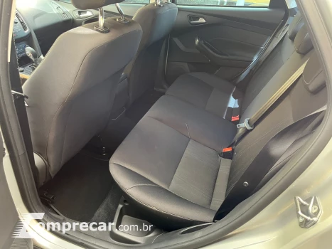 FOCUS 2.0 SE Sedan 16V