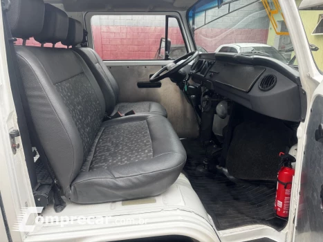 Kombi 1.4 FLEX STD 9 LUGARES