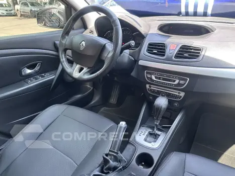 FLUENCE 2.0 DYNAMIQUE 16V FLEX 4P AUTOMÁTICO