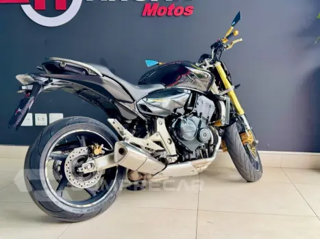 CB 600F HORNET
