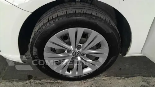 VOYAGE 1.0 12V MPI TOTALFLEX 4P MANUAL