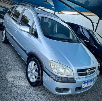 Zafira 2.0 4P FLEX ELEGANCE AUTOMÁTICO