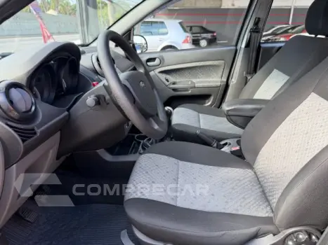 FIESTA HATCH - 1.6 ROCAM HATCH 8V 4P MANUAL