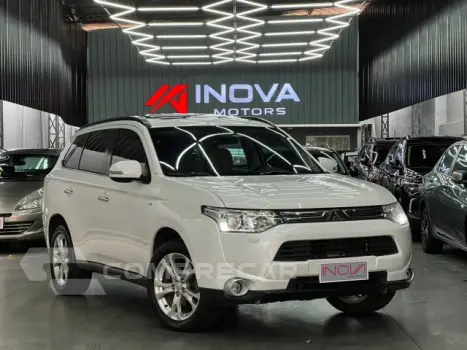 OUTLANDER - 3.0 GT 4X4 V6 24V 4P AUTOMÁTICO