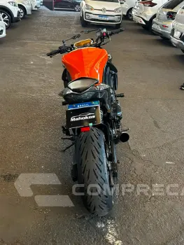 Z 1000