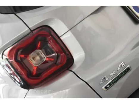RENEGADE - 2.0 16V TURBO LONGITUDE 4P 4X4 AUTOMÁTICO