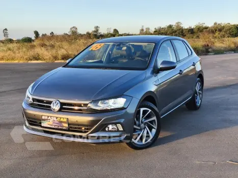 Volkswagen POLO 1.0 200 TSI HIGHLINE AUTOMÁTICO 4 portas