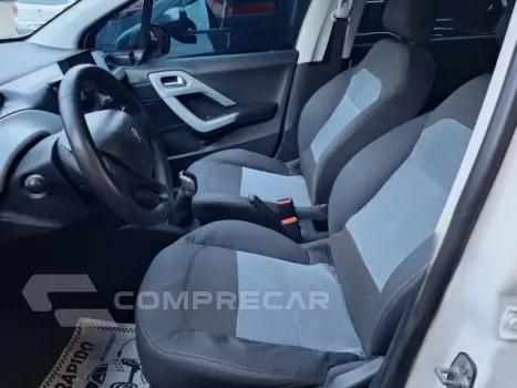 208 - 1.5 ACTIVE 8V 4P MANUAL