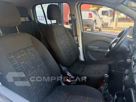 UNO 1.0 EVO VIVACE 8V FLEX 4P MANUAL