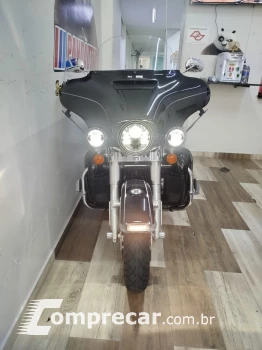 ELECTRA GLIDE FLHTK
