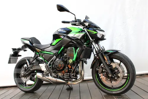 KAWASAKI Z650 ABS