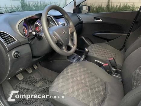 HB20 1.6 COMFORT PLUS 16V FLEX 4P MANUAL