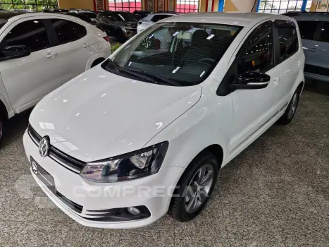 Volkswagen Fox Connect 1.6 4 portas