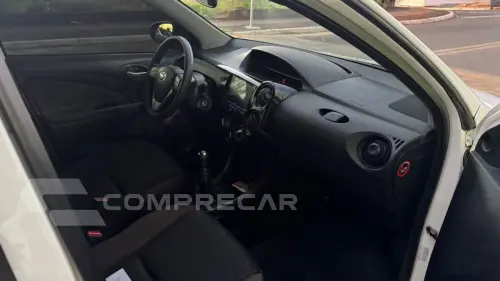 Etios Sedan 1.5 16V 4P FLEX X