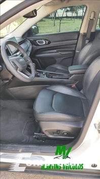 COMPASS 2.0 TD350 TURBO DIESEL LIMITED AT9
