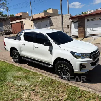 HILUX 2.7 SR 4X2 CD 16V
