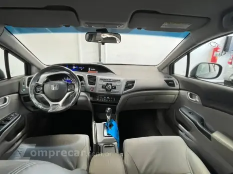 CIVIC - 1.8 LXL 16V 4P AUTOMÁTICO