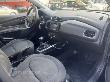 Onix Hatch 1.4 4P FLEX LT