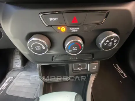 RENEGADE 1.8 16V FLEX SPORT 4P AUTOMÁTICO