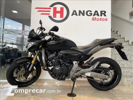 CB 600F HORNET