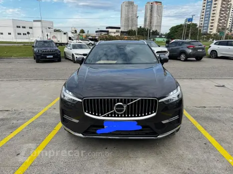 Volvo XC60 2.0 T8 Recharge Plus AWD Geartronic 4 portas