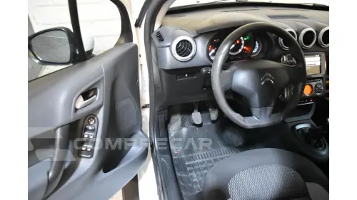 C3 - 1.2 PURE TECH ATTRACTION MANUAL