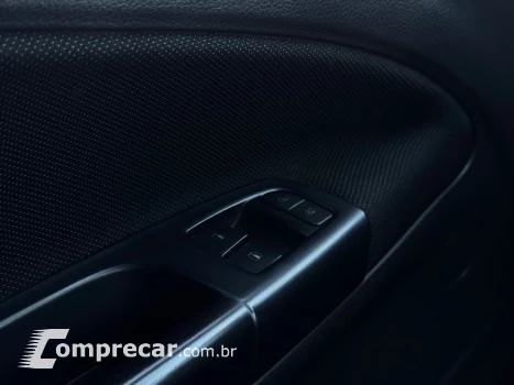 VOYAGE 1.0 12V MPI Totalflex
