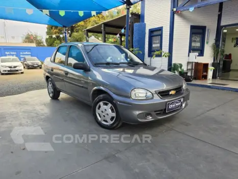CLASSIC - 1.0 MPFI VHCE 8V 4P MANUAL