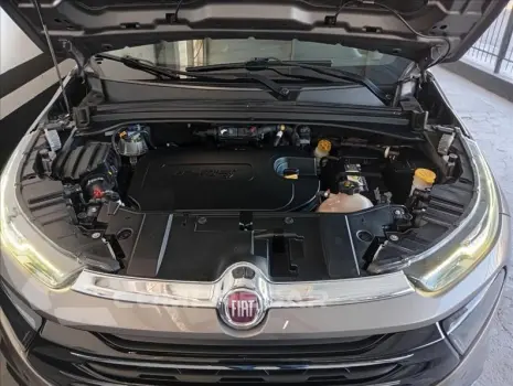 TORO 2.0 16V Turbo Ranch 4WD