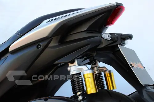 YAMAHA AEROX 160 ABS
