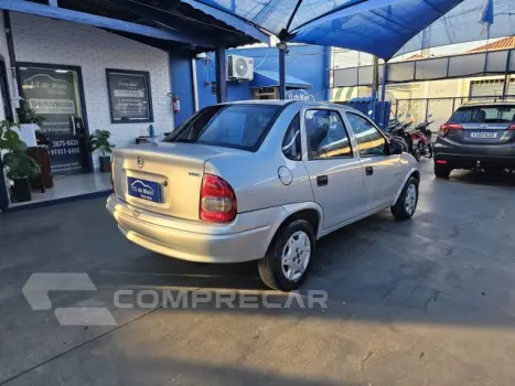 CLASSIC - 1.0 MPFI LIFE 8V 4P MANUAL