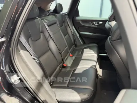 XC 60 T-5 MOMENTUM 2.0 254cv AWD 5p